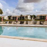 featured image of 1105 Green Pine Blvd #C1