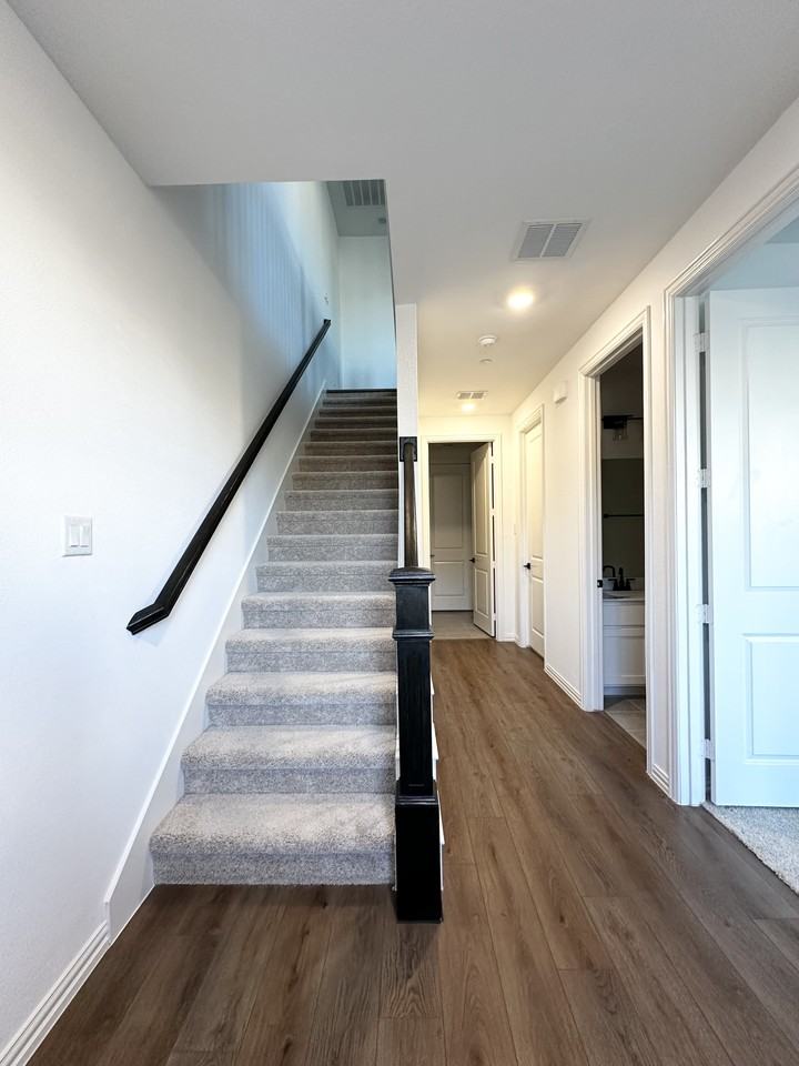 4357 Henderson Ave #NA - Photo 6 of 18