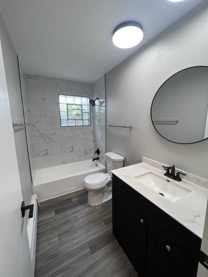 2848 101st Pl #4 - Photo 3 of 5