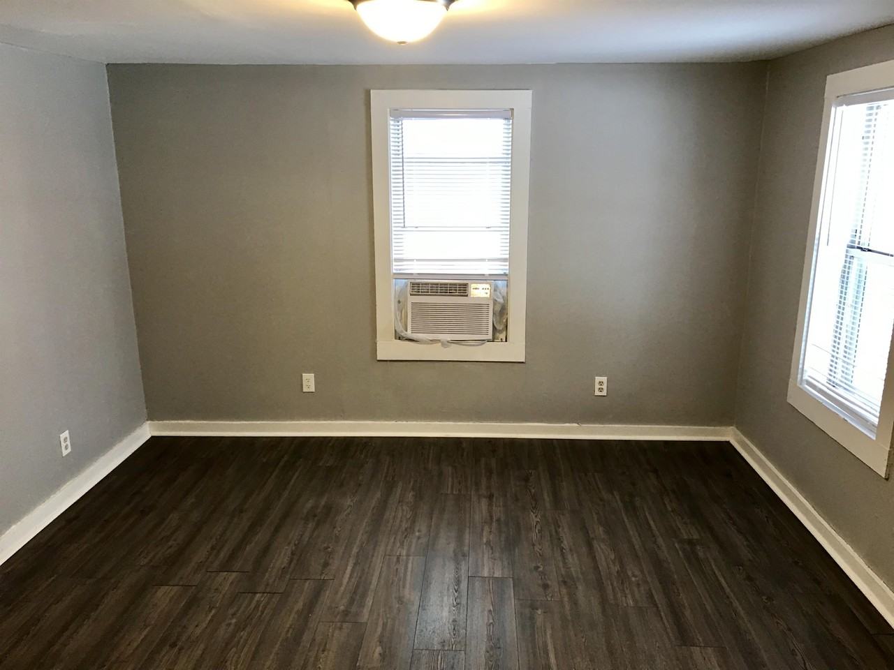 207 N Walnut Ave #1 - Photo 2 of 7