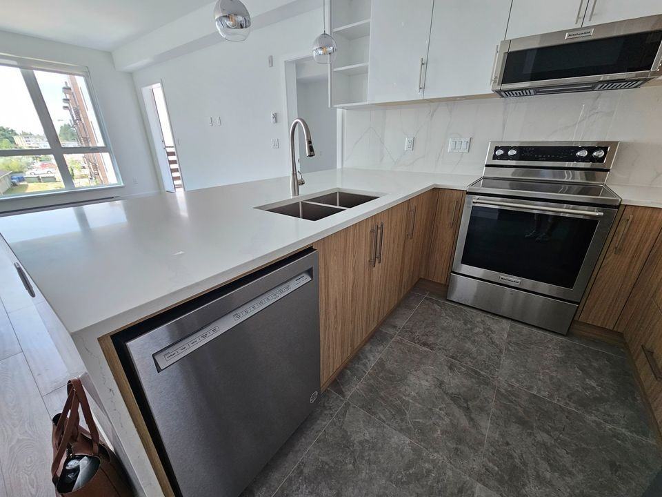 11955 - 11955 224 Street - 205 #205 - Photo 2 of 24