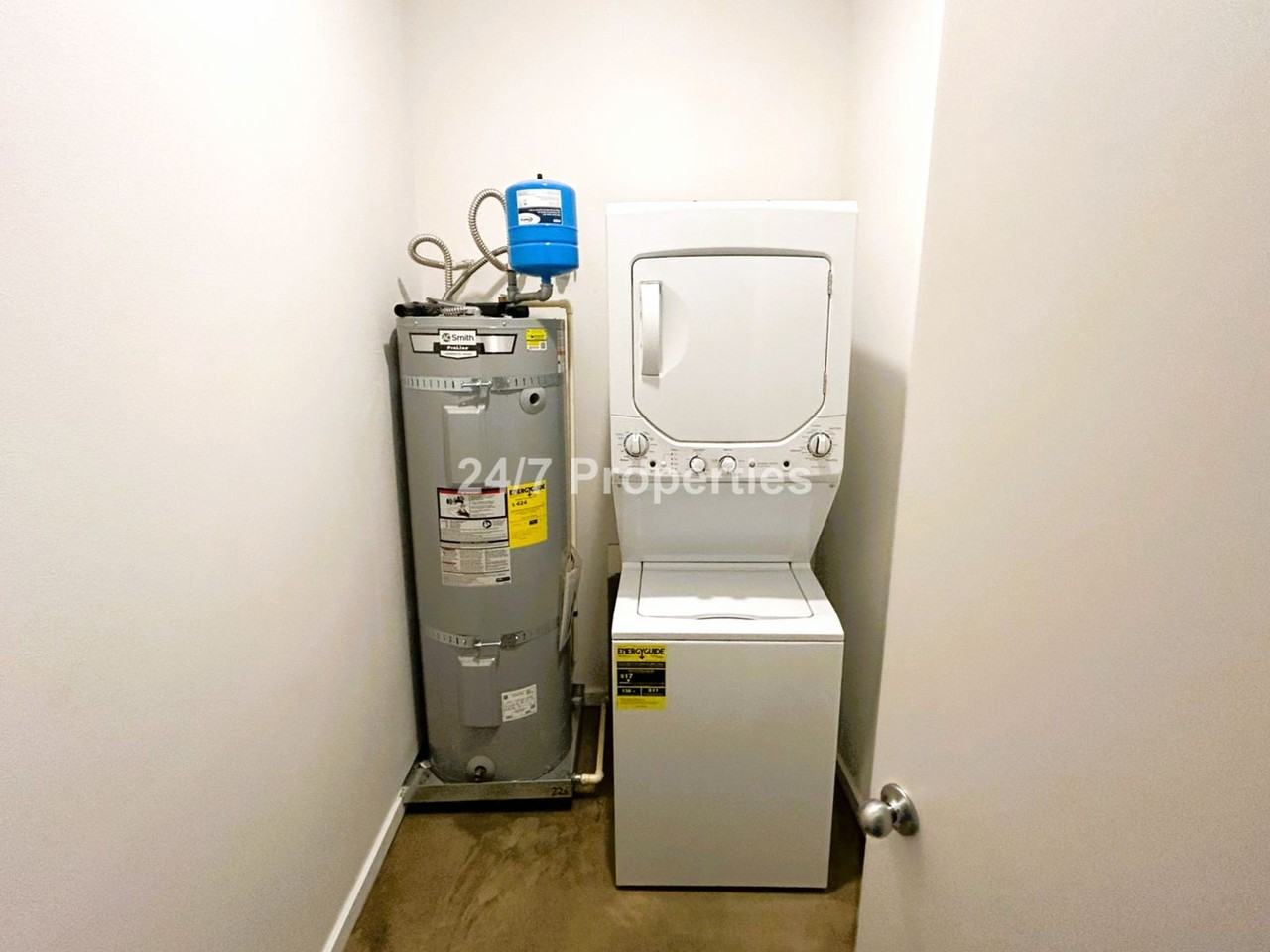 2743 Se 118th Ave - Photo 6 of 10