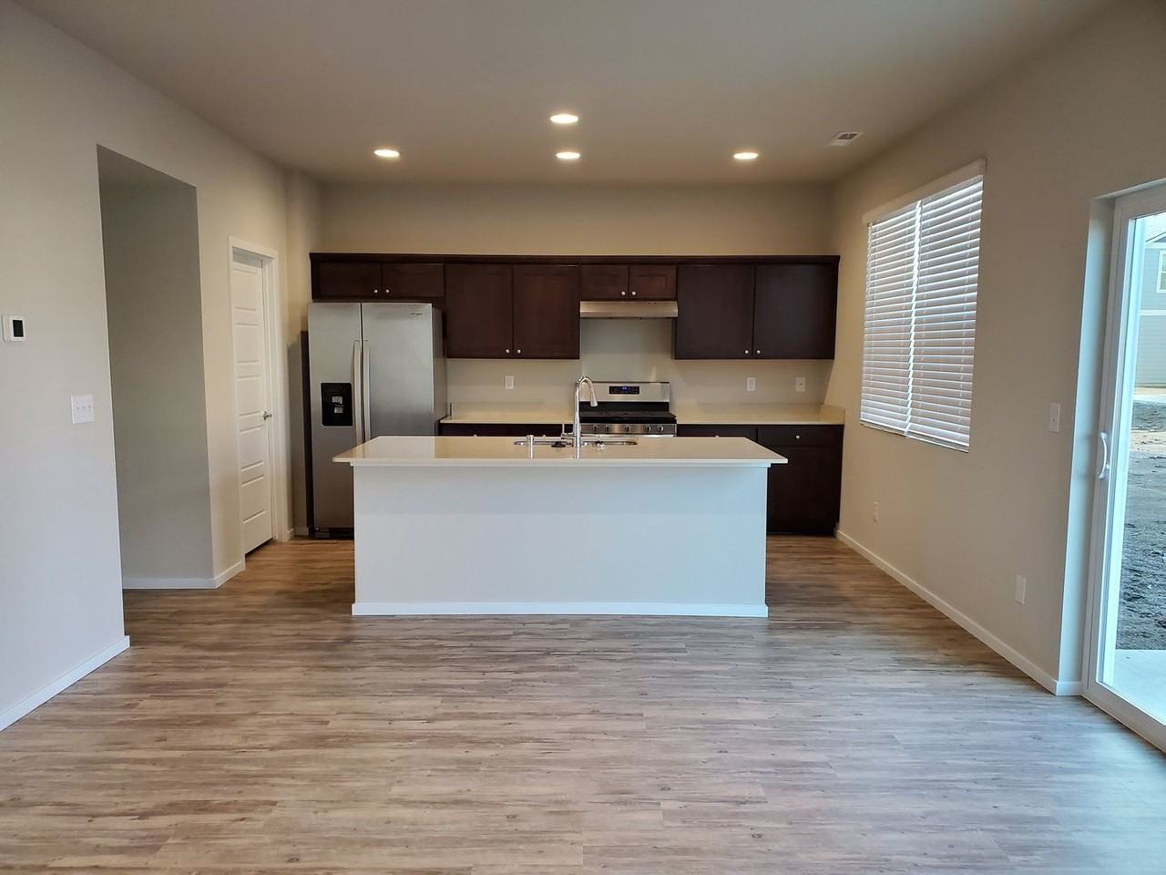 7922 S Fruitvale Ln - Photo 2 of 14