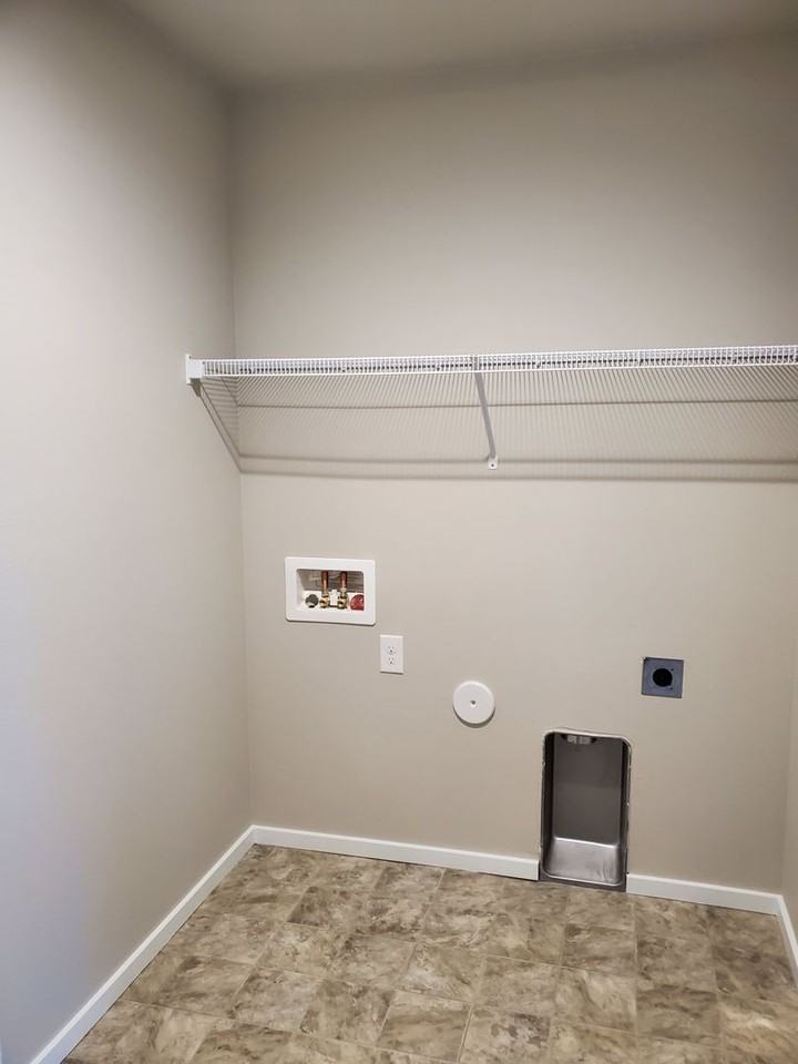 7922 S Fruitvale Ln - Photo 6 of 14