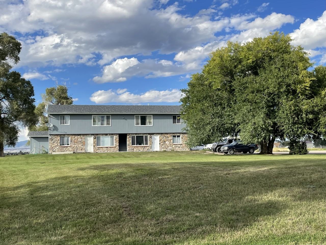 175 Clayton Ln 2, Dillon, MT 59725 2 Bedroom Apartment for 800/month