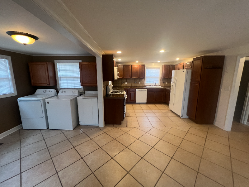 80 18th Ave Nw #80 - Photo 5 of 11