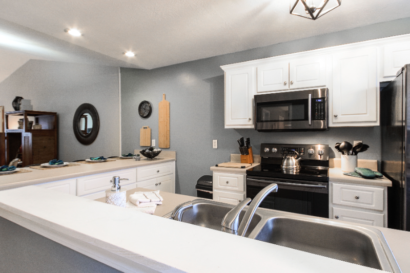 210 Karlie Ct - Photo 4 of 32