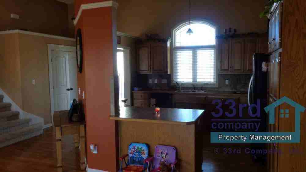 12980 NW Hawthorne Dr - Photo 3 of 20