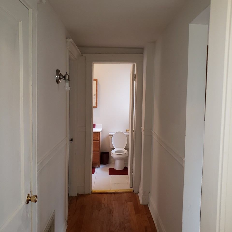 907 W 76th St #907-2 - Photo 6 of 7