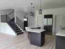 featured image of 2447 Easton Ln #NA