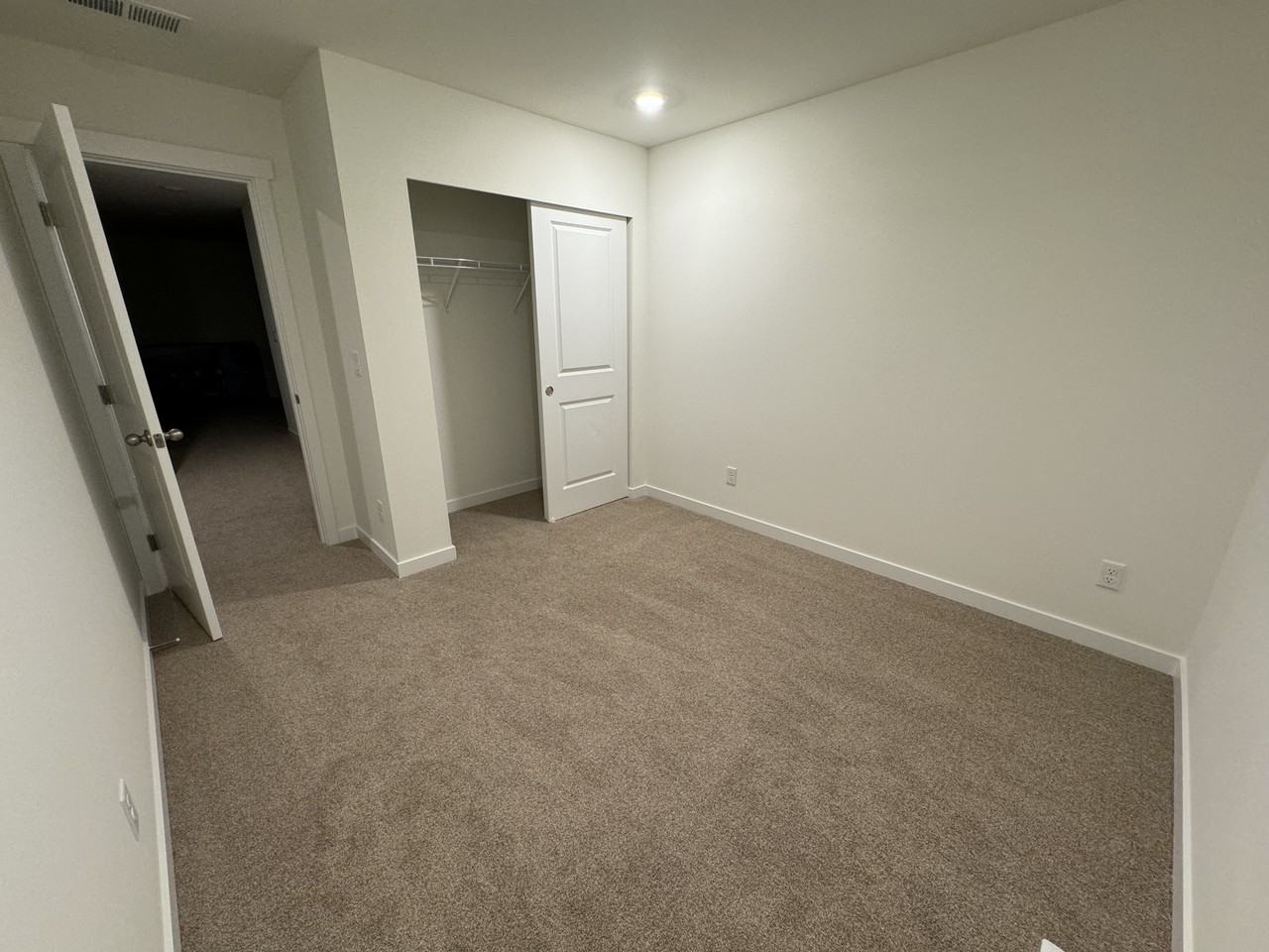 27222 107th Pl Se #2FRONT - Photo 3 of 4