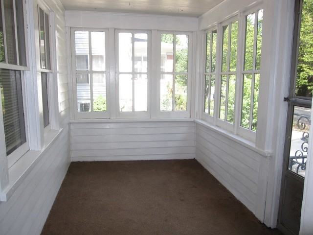 4952 Linscott Ave - Photo 2 of 16