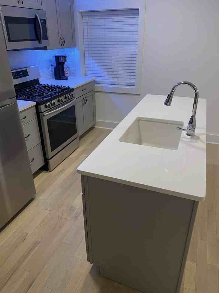 84 S Washington St #B - Photo 3 of 9