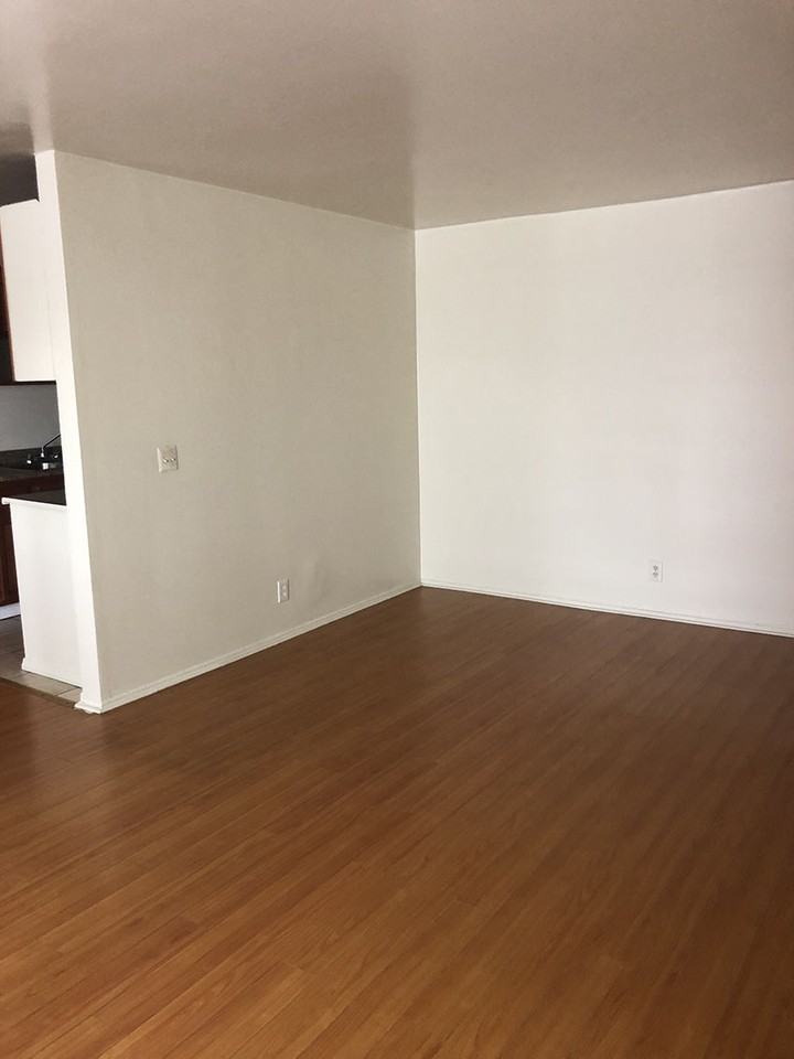 10134 Mountair Avenue #201 - Photo 3 of 5