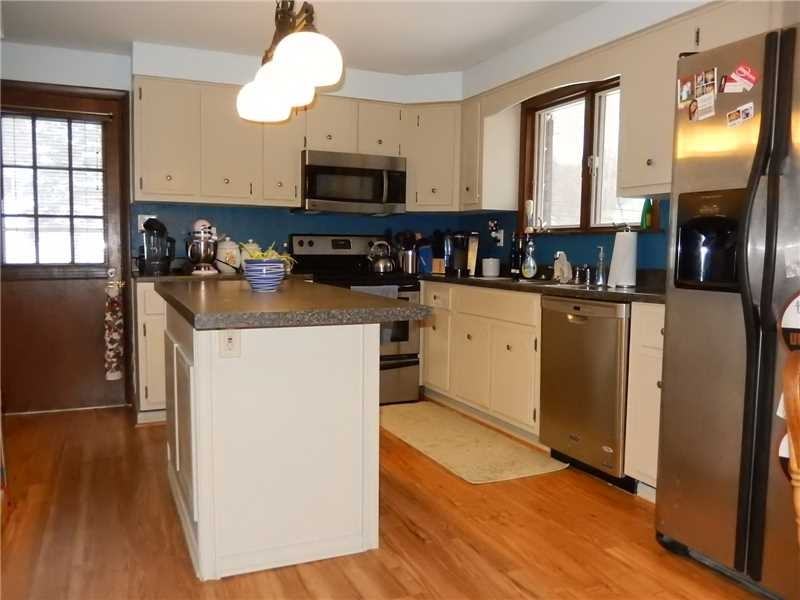 101 High Meadow Rd - Photo 3 of 16