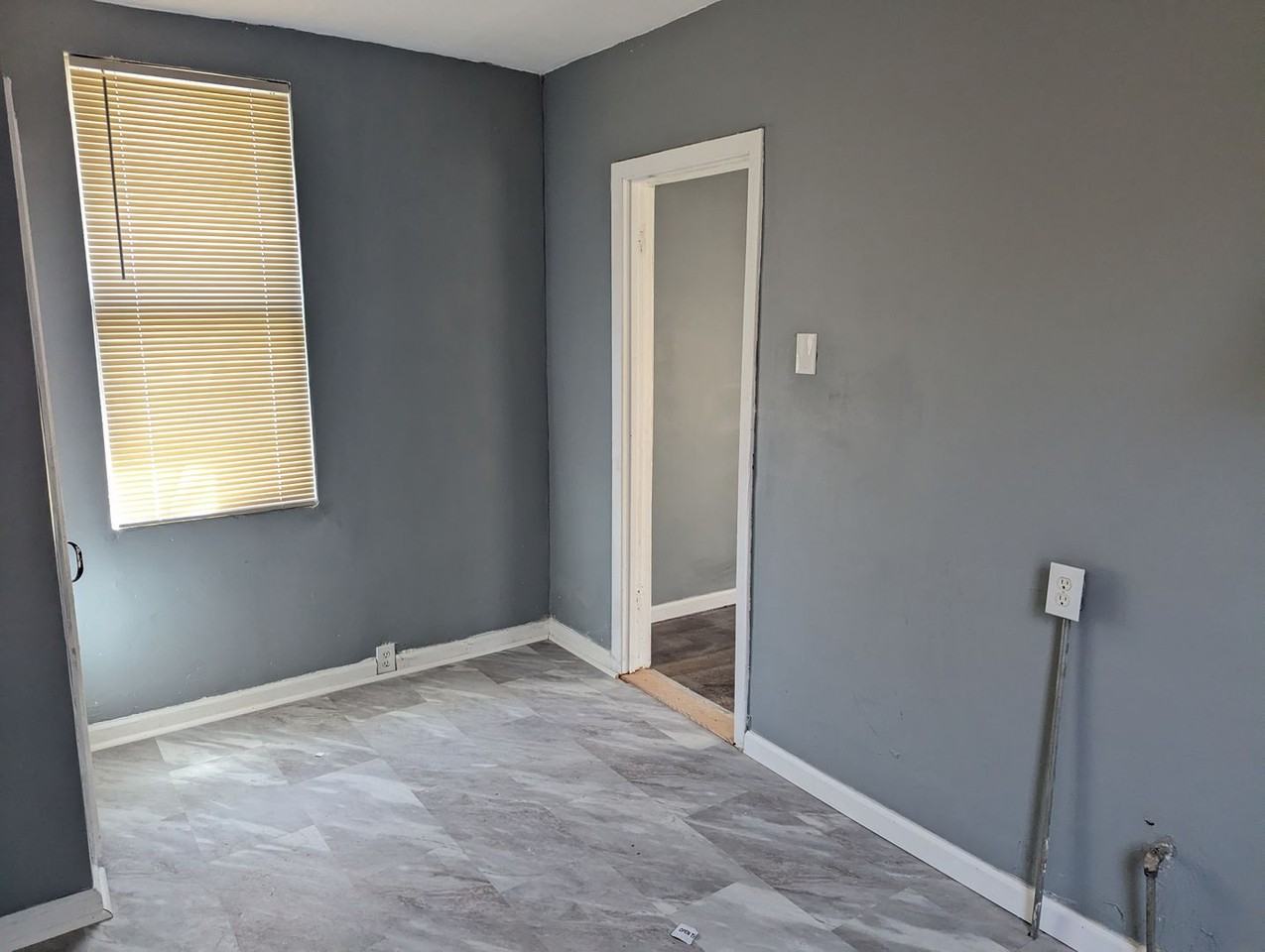 6566 Joseph Ave - Photo 3 of 5