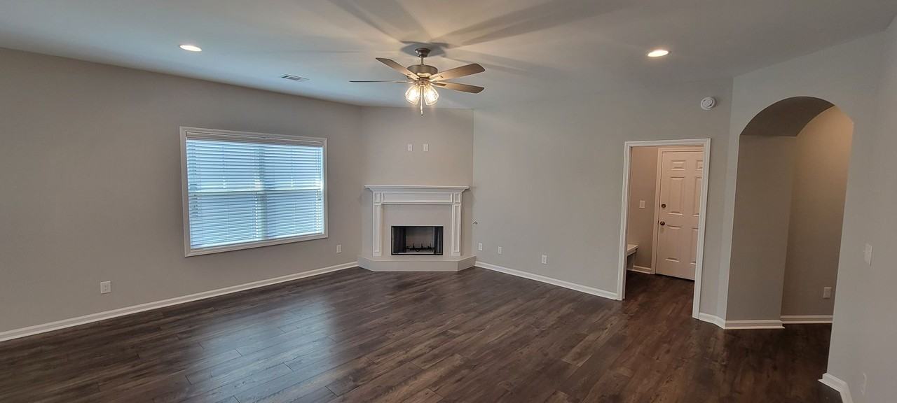 857 Hedgefield Way - Photo 7 of 50