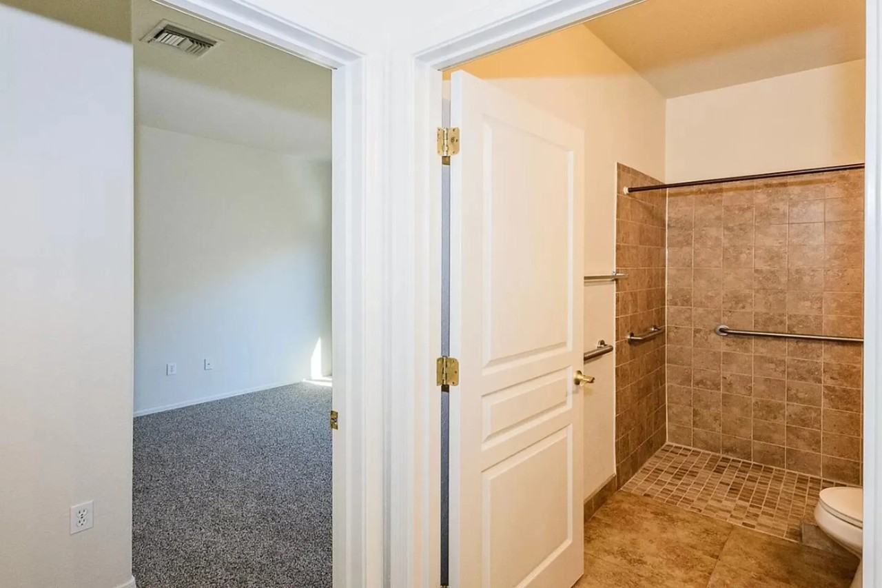 2414 W Tyler River Dr - Photo 2 of 4