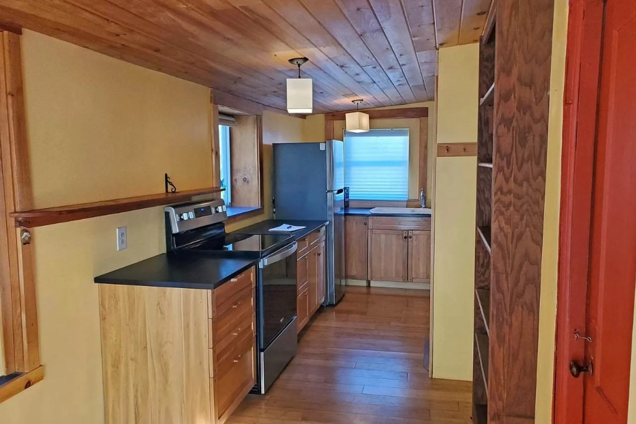 119 Marlboro Ave - Photo 3 of 9