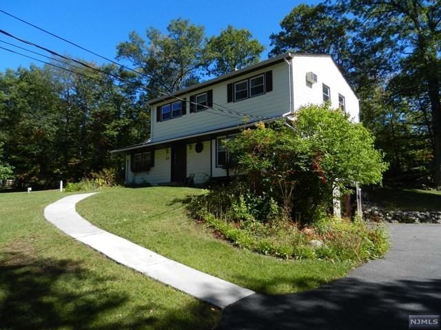 40 Deer Trail Rd - Photo 2 of 19