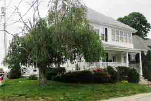 22 Woonsocket Hill Rd #1F - Photo 1 of 1