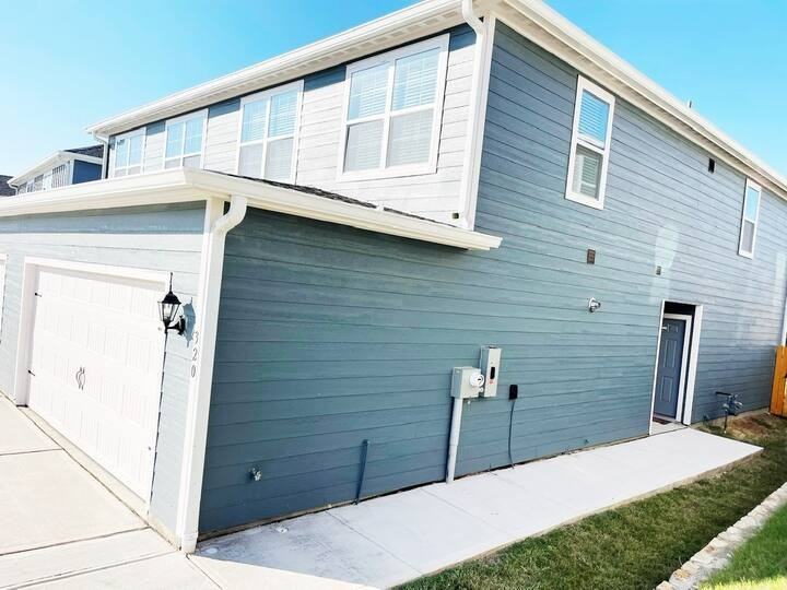 320 Stone Ct #320STONECT - Photo 7 of 9