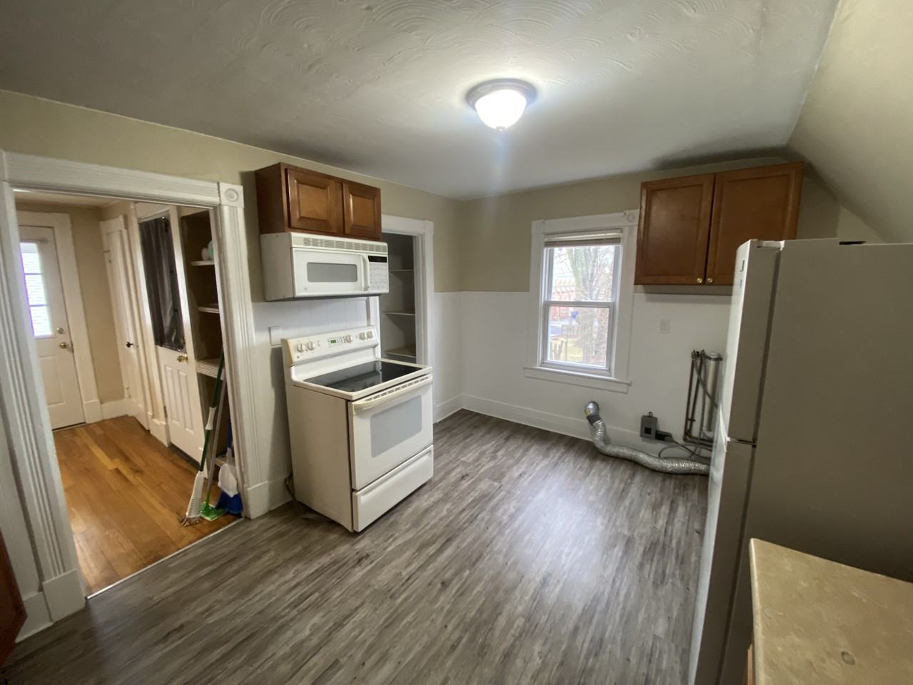 30 Hanover St #3rdFL - Photo 2 of 9