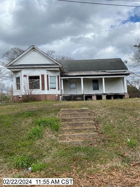 107 Ainsworth St - Photo 5 of 10