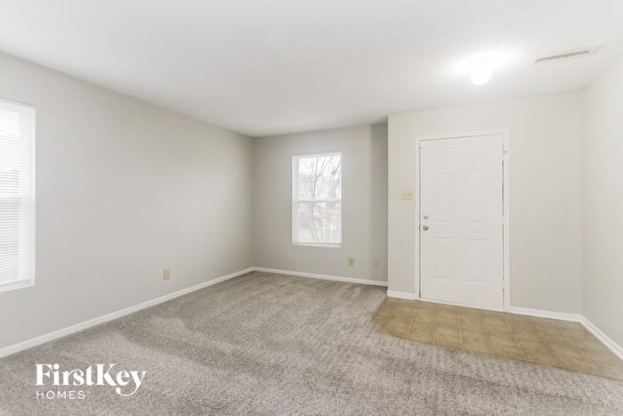 500 Runnymede Ct - Photo 2 of 16