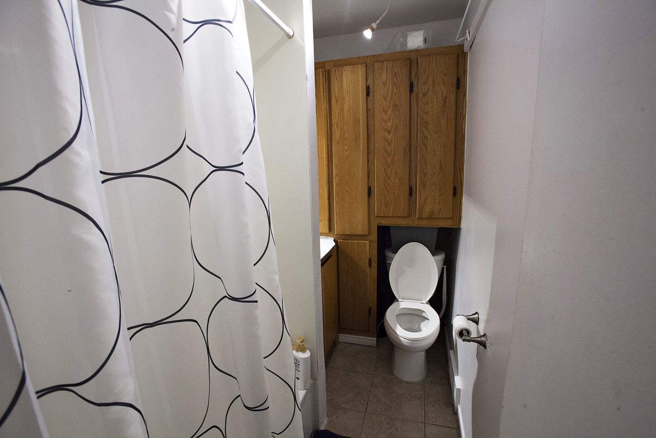 396 Chapel Street #1 - Photo 4 of 5