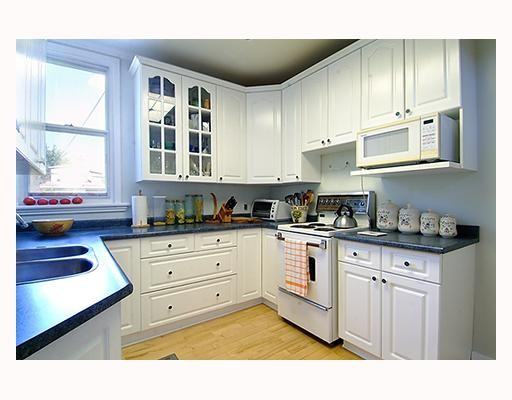 Glebe- 185 Strathcona - 4 BDRM - Photo 2 of 9