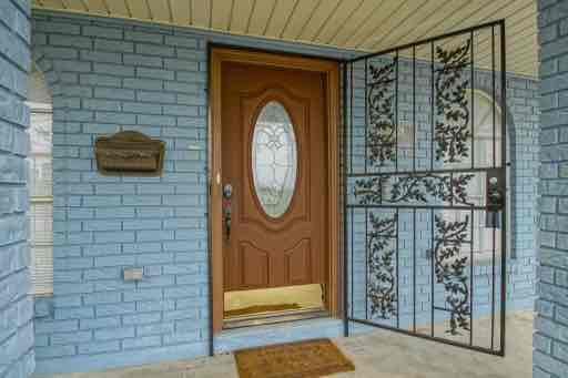 1226 Vallette St - Photo 2 of 32