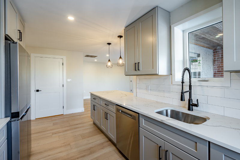 530 Washington Ave #1 - Photo 2 of 15