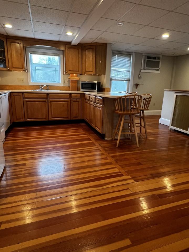 30 Poplar Street #R - Photo 2 of 5