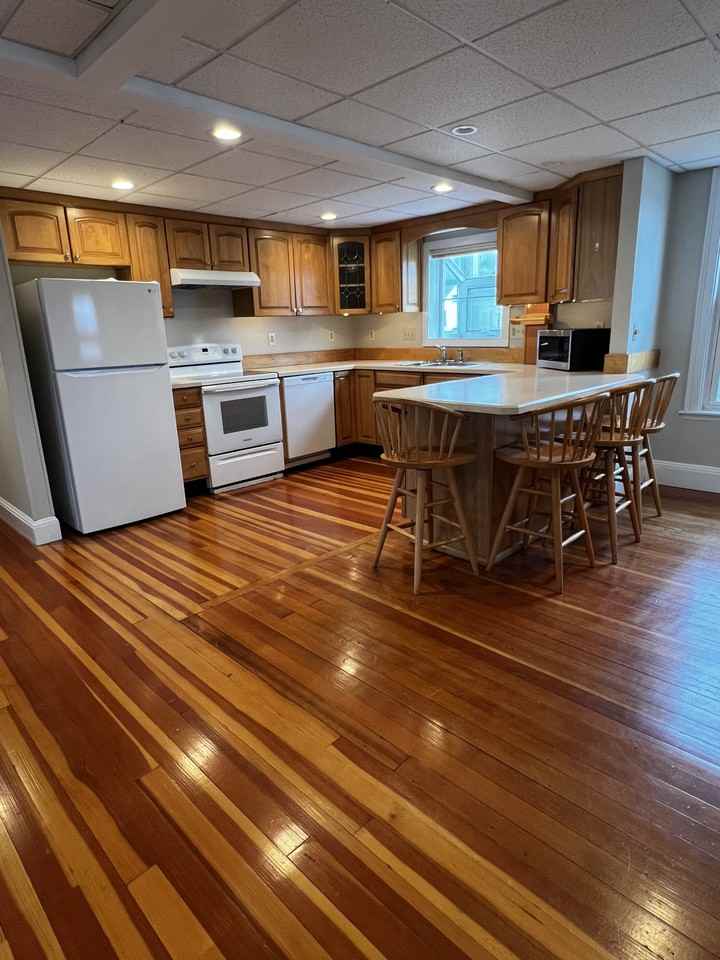 30 Poplar Street #R - Photo 3 of 5