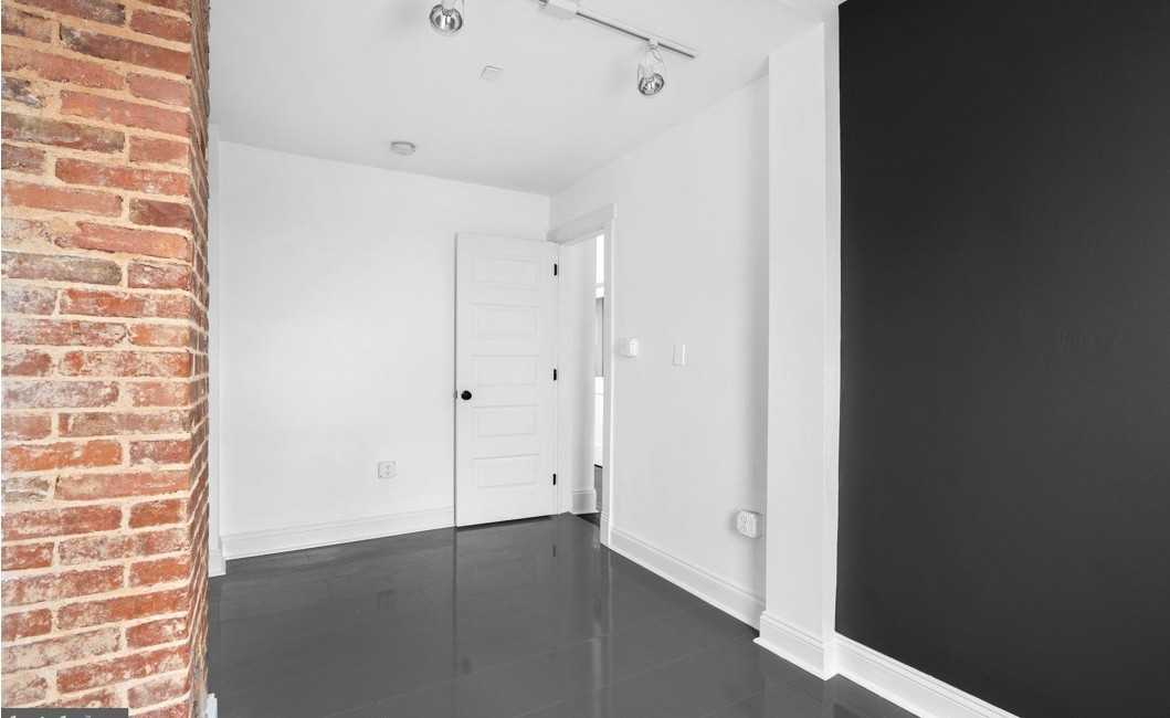 2402 Saint Paul St #2 - Photo 2 of 20
