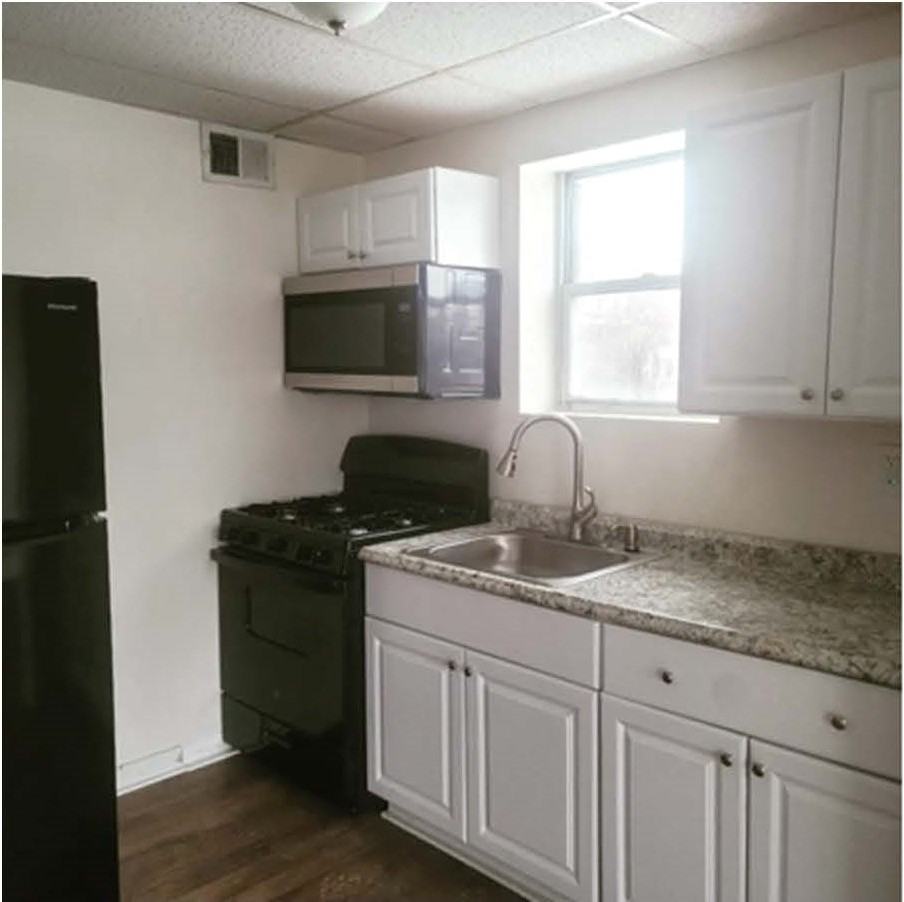 529 Lincoln Hwy #6 - Photo 3 of 6