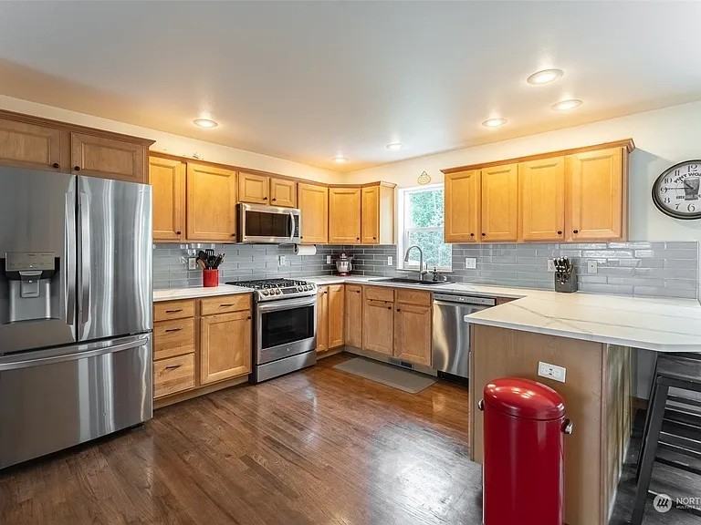 3985 Trickle Creek Blvd #NA - Photo 3 of 9