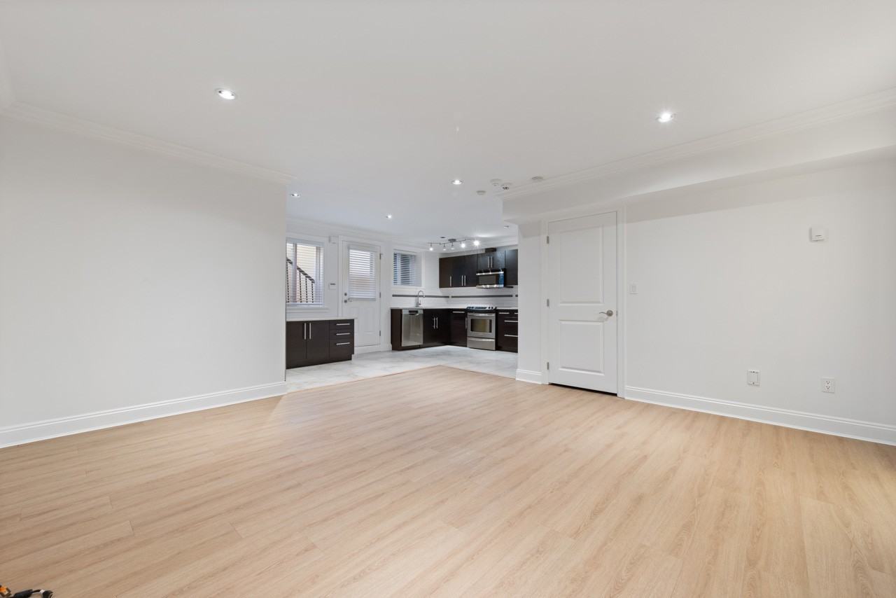 4352 Carolyn Drive - Photo 3 of 22