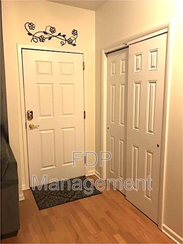 660 East Ave #207 - Photo 5 of 12