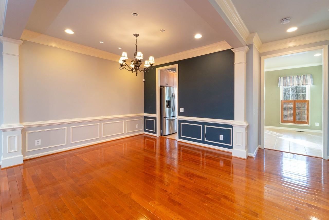 5237 Jule Star Drive - Photo 6 of 33