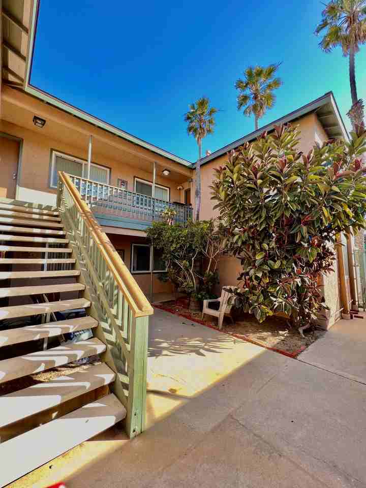 Seacoast II - Photo 3 of 3