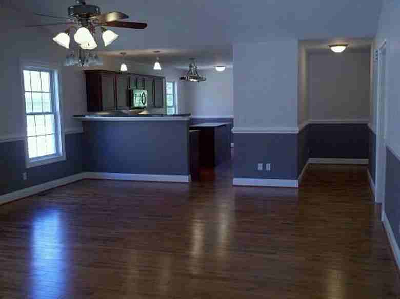 111 Midvale Xing #NA - Photo 2 of 14