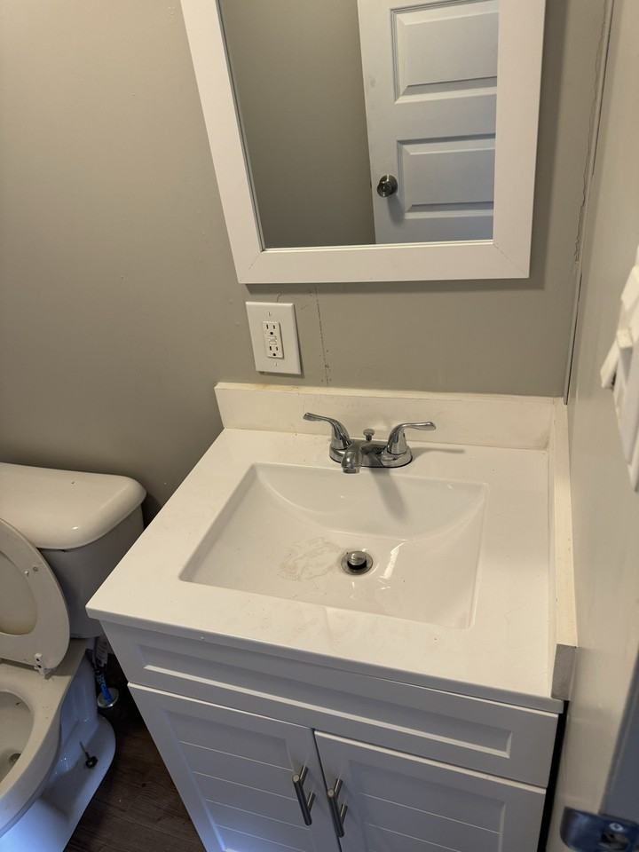 700 E Wilkinson Blvd #7 - Photo 3 of 10