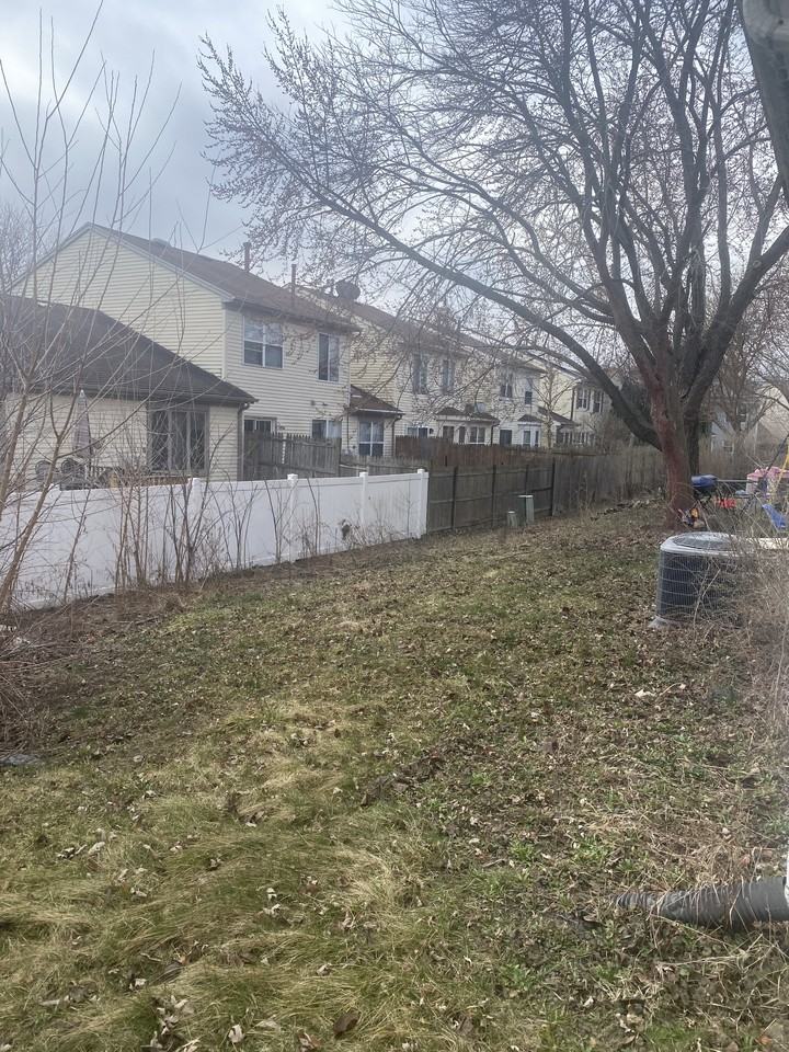 1428 Ash Ct #NA - Photo 3 of 10