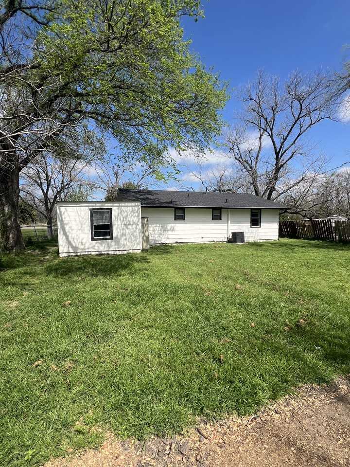 303 Sumbera St #NA - Photo 3 of 12