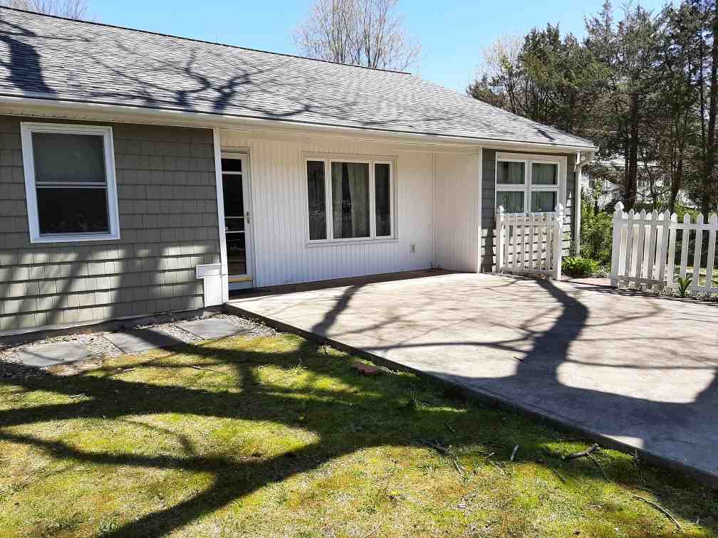 20 Roosevelt Dr #NA - Photo 2 of 22