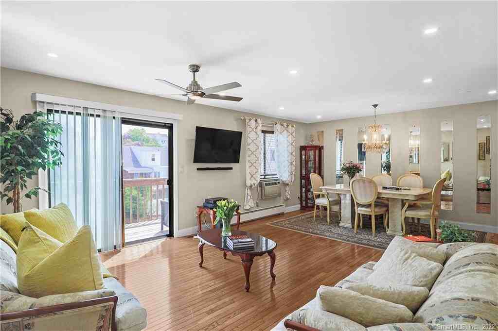 17 Dale Street 1, Stamford, CT 06902 2 Bedroom Apartment for Rent