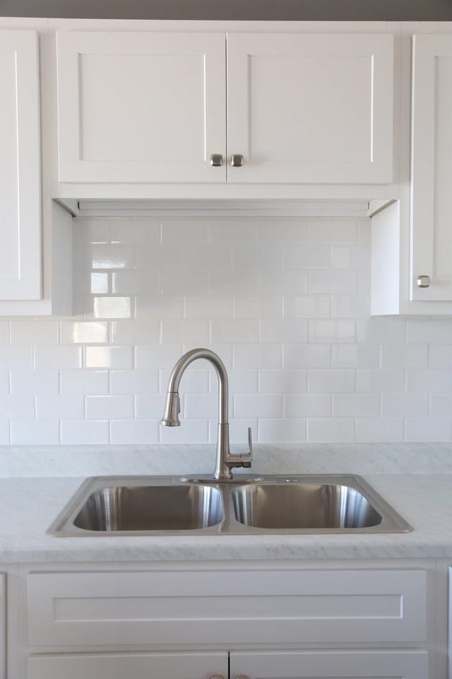 5210 Bancroft Ave #2FW - Photo 5 of 21