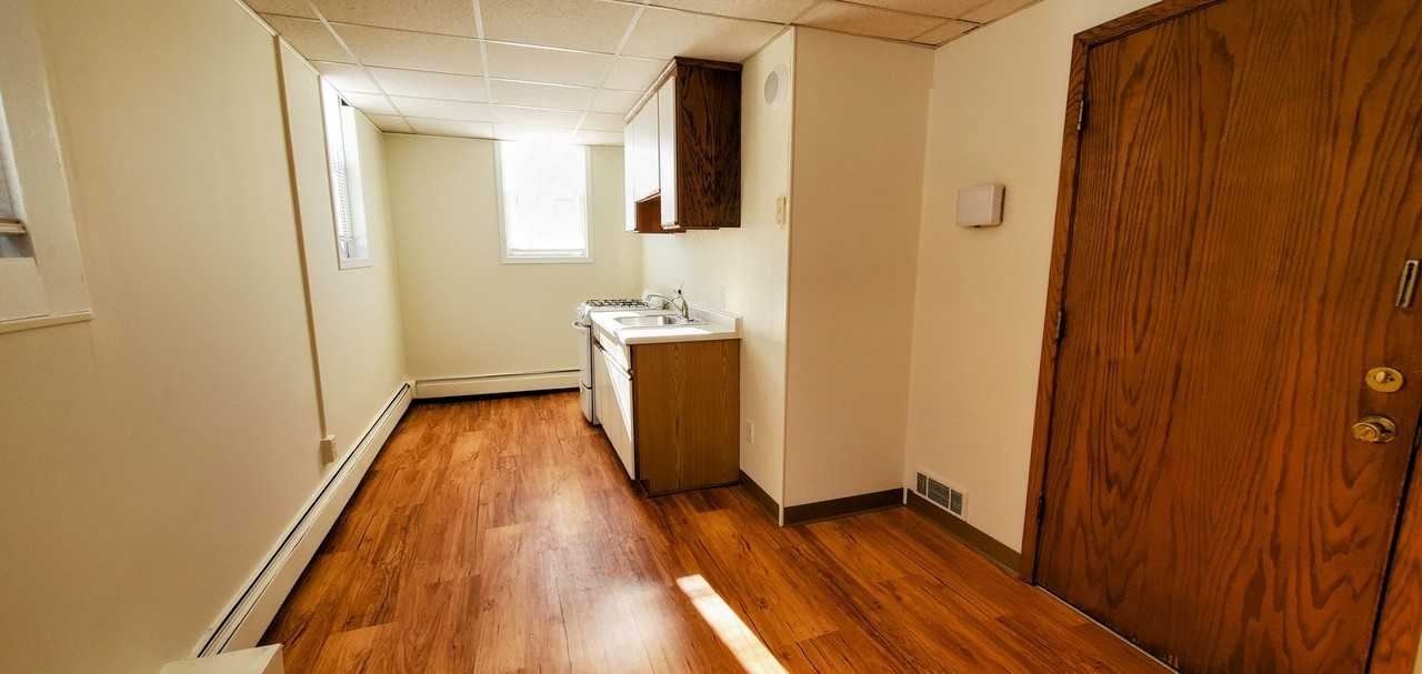 2082 Como Avenue - Photo 4 of 6